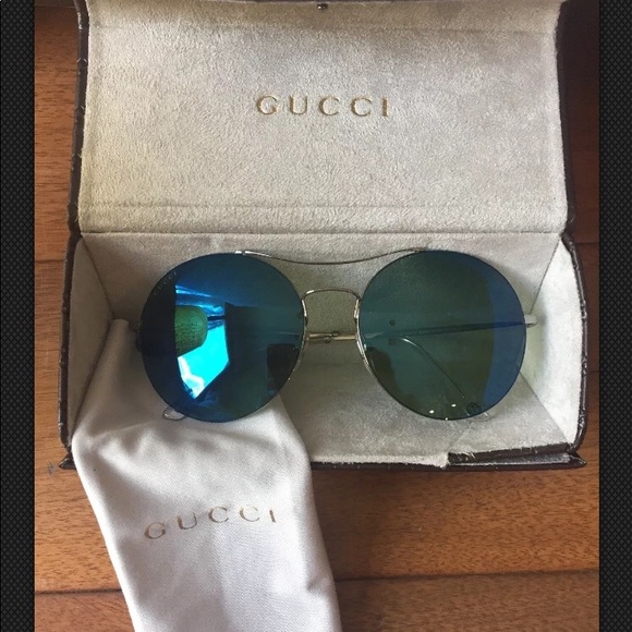 Gucci Accessories - Authentic gucci sunglasses